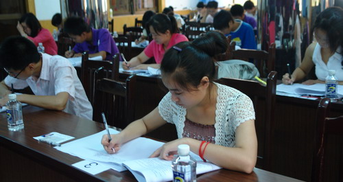 本社采編人員招聘考試今日開考