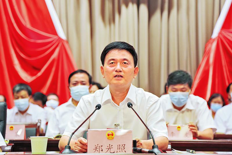 商洛市四屆人大八次會議在商州舉行