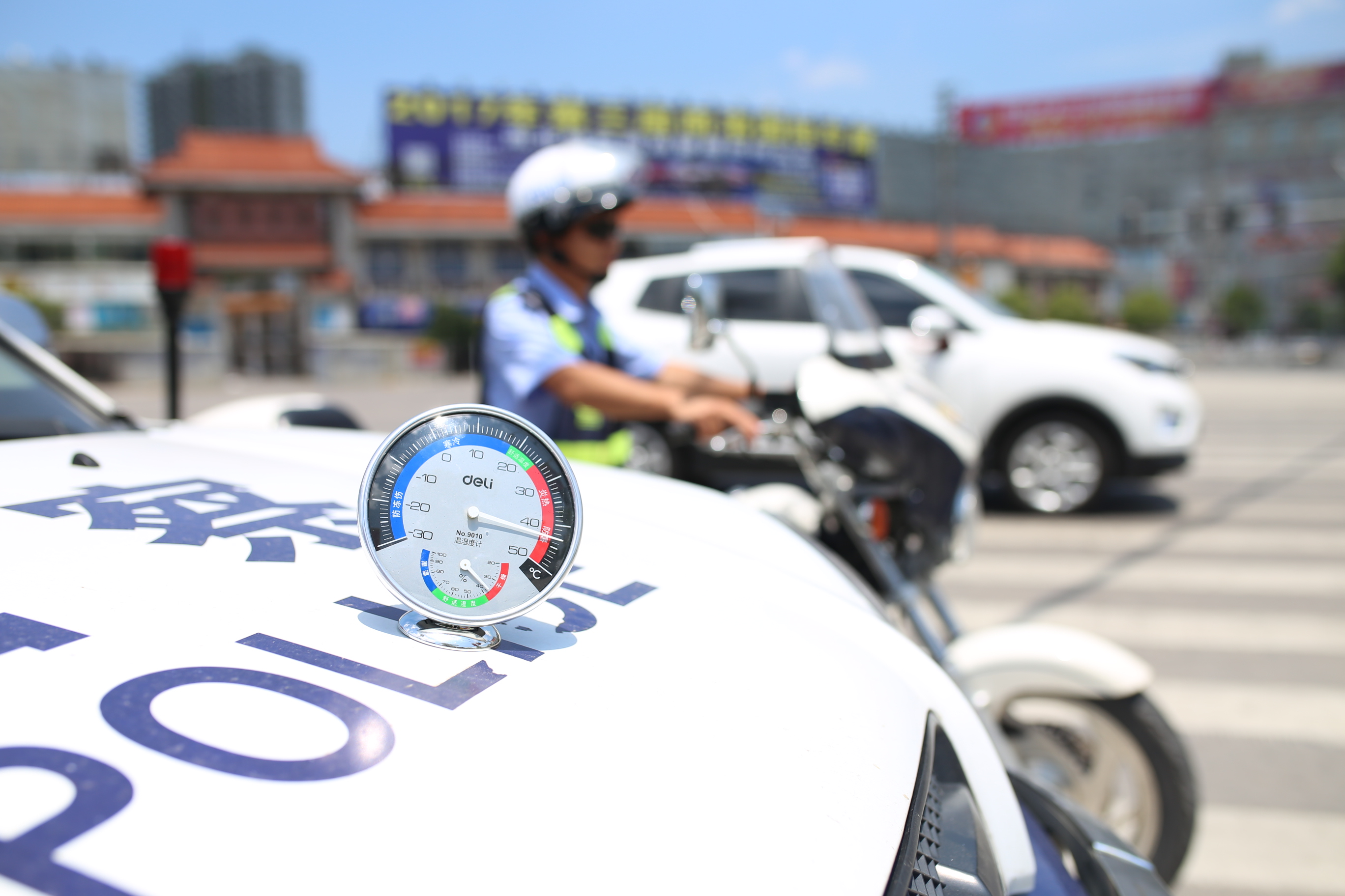 商州城區交警-1.jpg