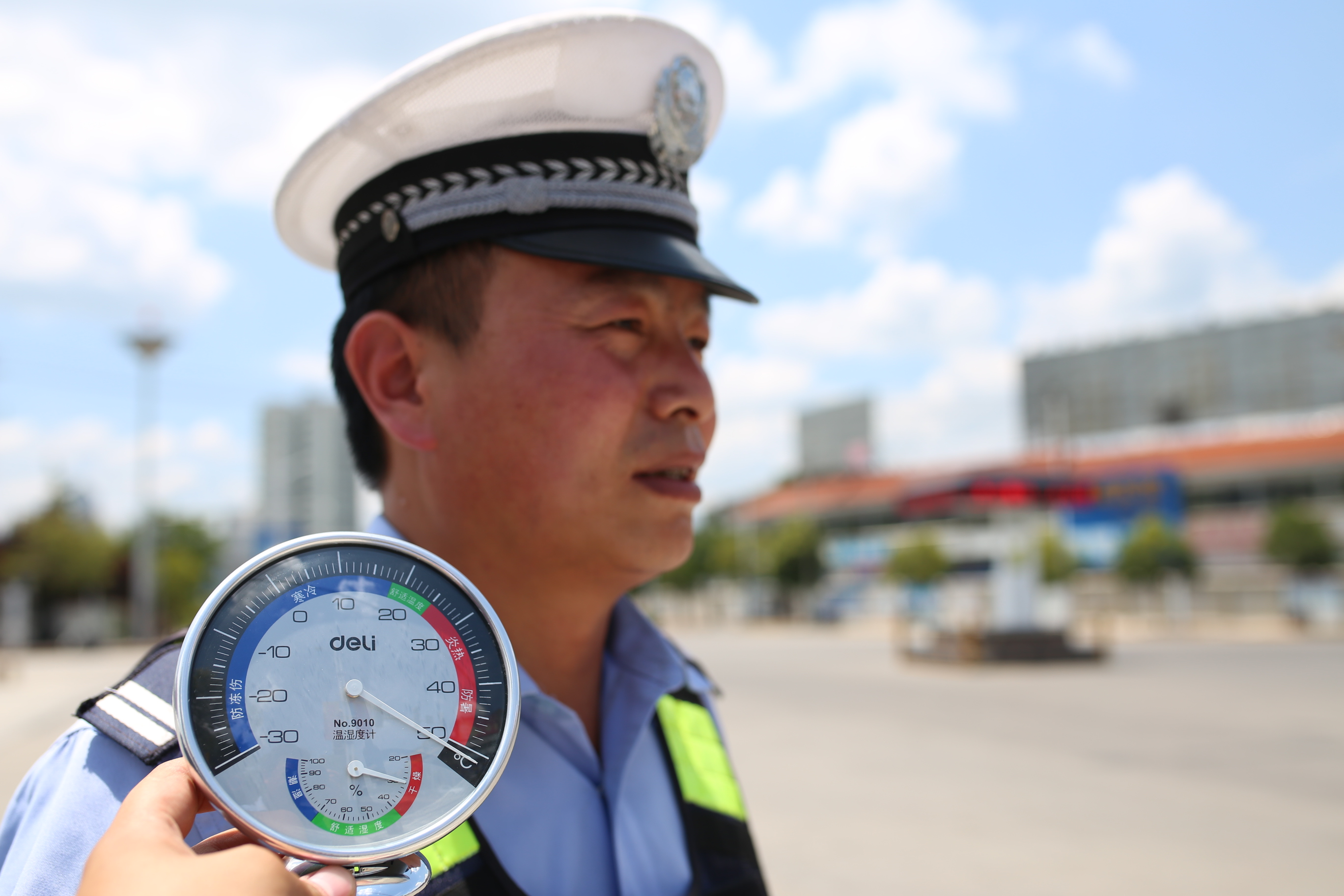 商州城區交警-2.jpg